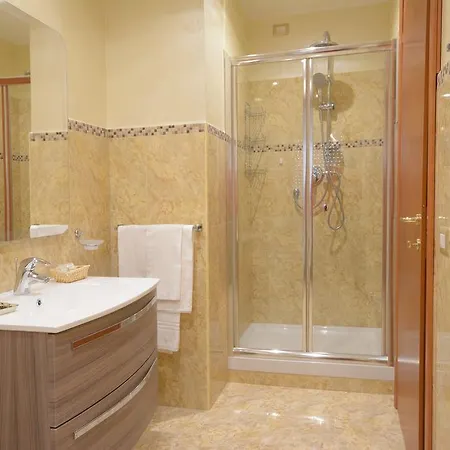 Otel President 4*
