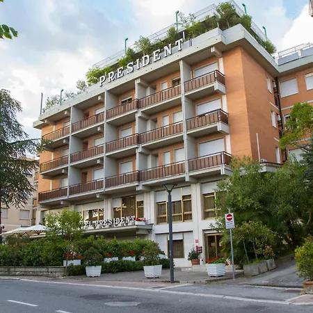 President Otel 4*
